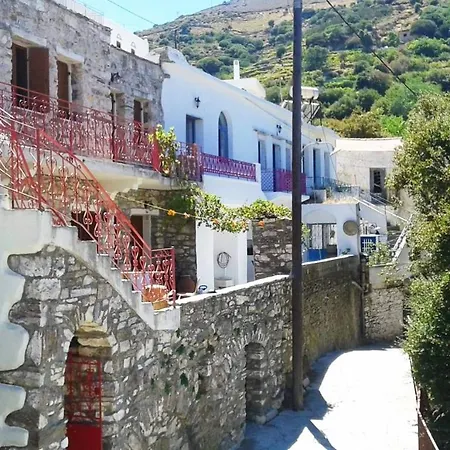 Tatil Evi Traditional Family House, Ground Floor With Yard