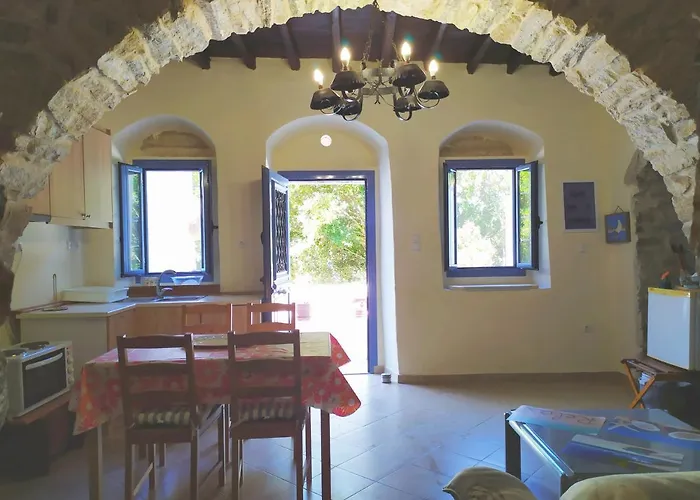 Traditional Family House, Ground Floor With Yard * Koronos