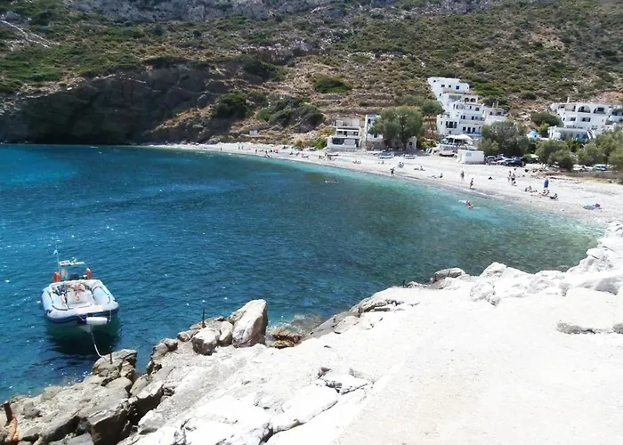 Traditional Family House, Ground Floor With Yard * Koronos