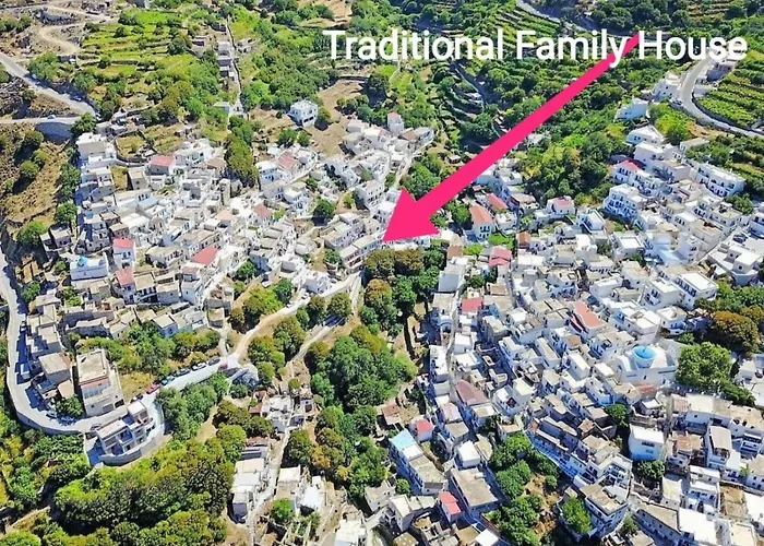 Traditional Family House, Ground Floor With Yard *