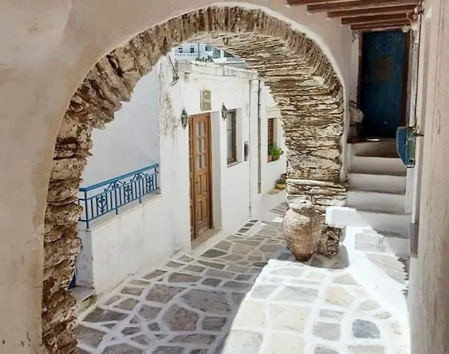 Traditional Family House, Ground Floor With Yard *