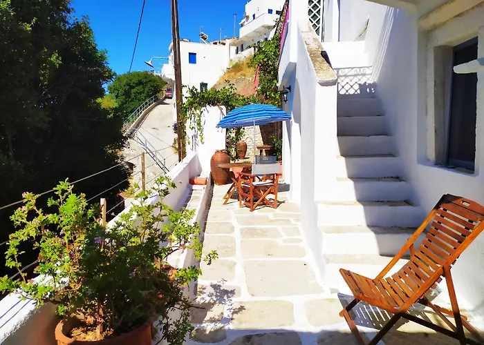 Traditional Family House, Ground Floor With Yard *