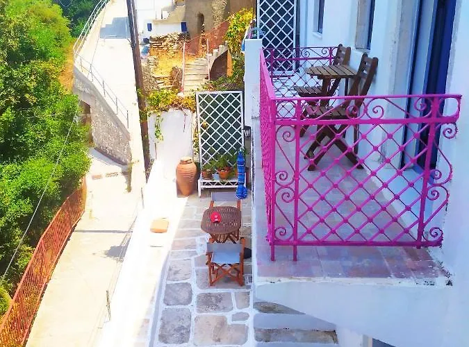 度假居 Traditional Family House, Ground Floor With Yard Koronos